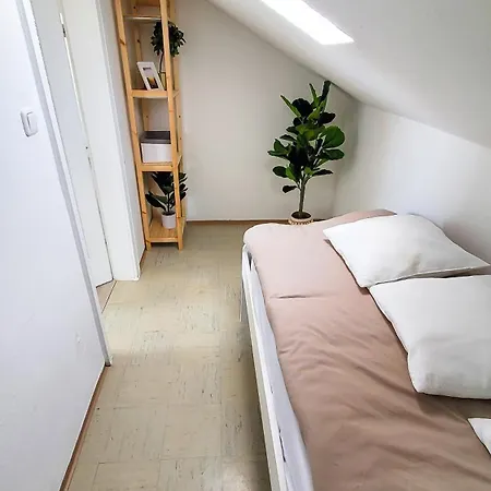 Dg R- Helle 2-zimmer Naehe Salzburg